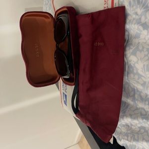 Square sunglasses Gucci